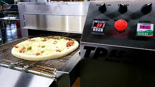 Forno Esteira TP 55 100 Maxx Turbo Gás Tecnopizza [upl. by Silrak]