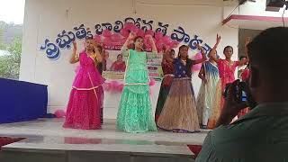 badilo koluvai devudila song dance performance by GGHS students medak [upl. by Strohben24]