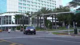 Hotels in Miami  RollsRoyce  Miami Beach fahrt zum Luxushotel [upl. by Yrrag488]