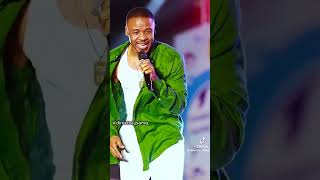 Alikiba akiwatunuku mashabiki na live performance ya mahaba [upl. by Sik]