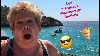 LES PREMIÈRES VACANCES DE DANIELLE [upl. by Alessandro659]