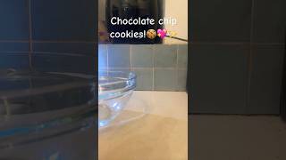 Making chocolate chip cookies🍫🍪 [upl. by Vey857]