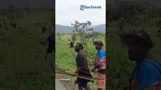 Dandim Jayawijaya Turn Langsung Melerai Perang Suku di Wamena Papua Pegunungan [upl. by Oinegue]