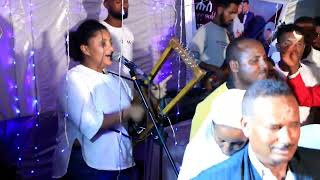 Tigrga Muscic Wedding tigray ድምጻዊት ራህዋ ፀጋይ ኣብ መርዓ ዝገርም ደርፊ ዝደረፈቶ [upl. by Anauqcaj]