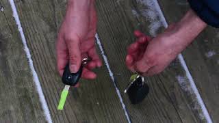 Howto Use A Carabiner To Efficiently Organize A Keychain Tutorial [upl. by Cressler]