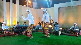 Yemeni Dance Dubai Global Village الرقص اليمني في القرية العالمية بدبي [upl. by Boeke391]