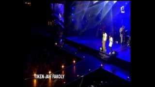 Live Tiken Jah Fakoly amp Asa au Francofolies de La Rochelle 2011wmv [upl. by Ydiarf]