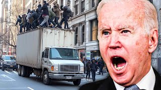 4 MIN AGO Migrants Jumping On Truck In NYC [upl. by Nekal]