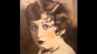 Helen Kane  I Taut I Taw a Puddy Cat [upl. by Eissirhc]