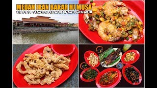 Medan Ikan Bakar Hj Musa di Kompleks Nelayan Melaka [upl. by Siraval]