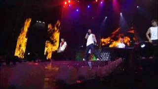 Big Bang Global Warning Concert  La La La Remix [upl. by Aihsatsan151]