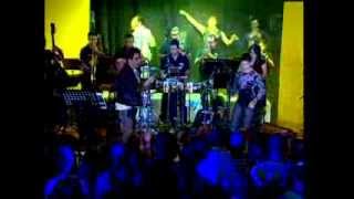 Alberto Barros  Medley Tributo a la Salsa Colombiana 2 [upl. by Annaj]