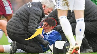 Vitaliy Mykolenko Injury  Vitaliy Mykolenko Head Injury  Everton vs Aston villa [upl. by Sumedocin548]