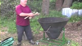 Fabrication de biochar avec un four MIOTER [upl. by Ddart]