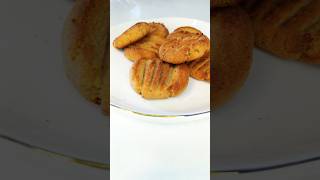 Biscuiti de casa din 2 ingrediente Reteta usoara cu banane si faina de migdale [upl. by Aicrop]