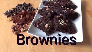 Fudgy Brownies  schokoladig Super saftig und lecker [upl. by Edmondo]