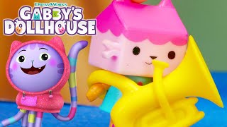 Go For It 🎺 Trying Something New with the Gabby Cats 😸  GABBYS DOLLHOUSE TOY PLAY ADVENTURES [upl. by Notsruht749]