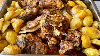 Borrego Assado com batatas e legumes salteados  Receita Portuguesa [upl. by Atlante]