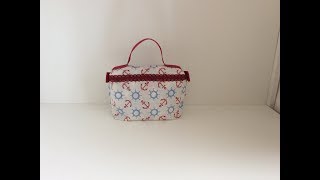 Coudre un petit sac de toilette  Tuto Couture Madalena [upl. by Islehc]