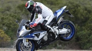 SportreifenTest BMW HP4 auf der Rennstrecke [upl. by Imer]