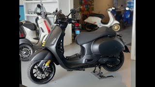 Vespa GTS SuperTech 300 HPE E5 Rizoma  De Vespa Garage [upl. by Ayikat362]