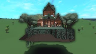 BUILDING A BLOXBURG TINY HOUSE BUT ITS IN THE SKY [upl. by Hashim751]