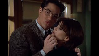 Lois and Clark HD Clip Clark calls Lois quothoneyquot [upl. by Ellinehc]