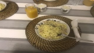 طاكلياطيل أو مكرونة المطاعم بالصلصة البيضاء سهلة تحضير  TAGLIATELLES AU POULET ET CHAMPIGNONS [upl. by Arret]