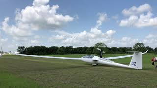 Arcus M glider self launches from Soaring Club of Houston [upl. by Nanji873]