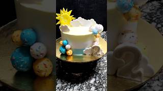 Fondant cake decoratingcakedecorating cakes cakedesign cakeshorts ytshorts shortsbirthdaycake [upl. by Durwood]