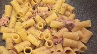 Video ricetta  Mezzi rigatoni con pesto di cavolfiore e tonno [upl. by Lynelle]