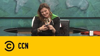 Se mi lasci ti cancello  CCN Comedy Central News  Michela Giraud [upl. by Odlanyar979]