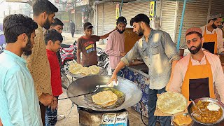 60 Rs PAKISTANI MOST WANTED BREAKFAST 😍 PEOPLE LOVE IT CHANA PURI PLATE BEST AL MAJEED HALWA PURI [upl. by Nehr]