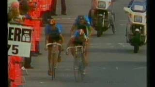 WK wielrennen Ronse 1988 laatste kilometer met val Criquelion [upl. by Monafo427]