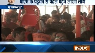 Chaos at PM Modis Muzaffarpur Rally Ahead of His Visit  India TV [upl. by Amalee293]