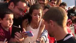 New Jersey fan cries after meeting Stevie G [upl. by Yrmac51]