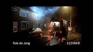 Rookmelder waarschuwt bewoners bij brand Rozenstraat Zevenhuizen  112HM [upl. by Bink]