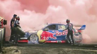 Jamie Whincup takes on Summernats 29 burnout competition in a V8 Supercar [upl. by Haag]