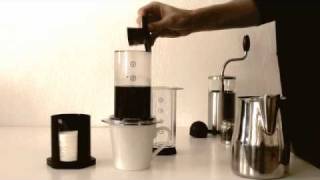 Die Kaffeepiraten How to use the Aero Press [upl. by Nawoj]