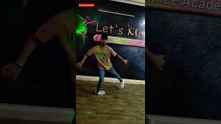 RAAT BHAR  Dance choreography  youtubeshorts tigershroff lyricalchhora dance [upl. by Esma947]