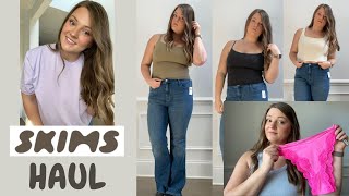 HUGE SKIMS TRYON HAUL  Boyfriend Tee amp Fits Everybody Review [upl. by Ruperta]