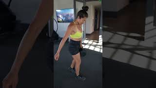 SL or Staggered Stance Deadlift [upl. by Prue]