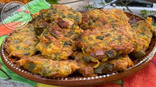 Tortitas de Nopal En Salsa Roja [upl. by Sturrock]