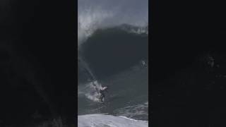 O cara dominou a bomba de Niterói Lucas Chumbo brinca durante o Itacoatiara Big Wave 2024 surf [upl. by Releehw]