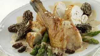 Recette  Poulet de Bresse aux morilles et vin jaune [upl. by Lynus]