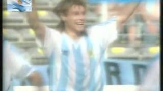 Argentina 1 Brasil 0  Mundial Italia 1990  Gol Claudio Caniggia Relato Marcelo Araujo [upl. by Adnirem]