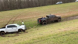 Ford Truck Pulls Brand New Toyota Tundra out of Rut  ViralHog [upl. by Halliday]