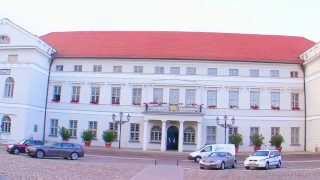 Stadt Wismar Unesco Weltkulturerbe Markt Platz mit Rathaus Wismar Culteral Town [upl. by Wettam]