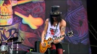 Guns N Roses Slash  Sweet Child O Mine   Glastonbury Live Concert 2010flv [upl. by Aidnyl]