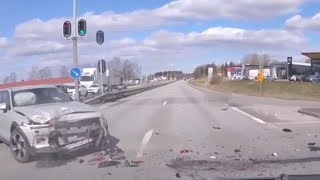 Unmarked police car chase motorcycle in Sweden [upl. by Akehs]